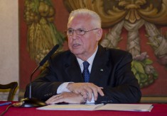 13 Mario Arpino